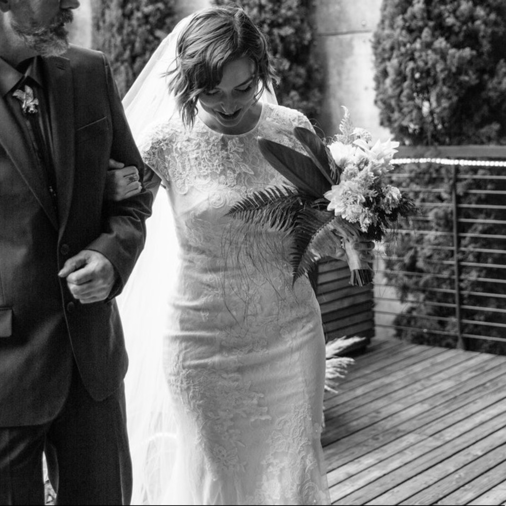 Vera Wang (Trumpet)  Wedding Dress